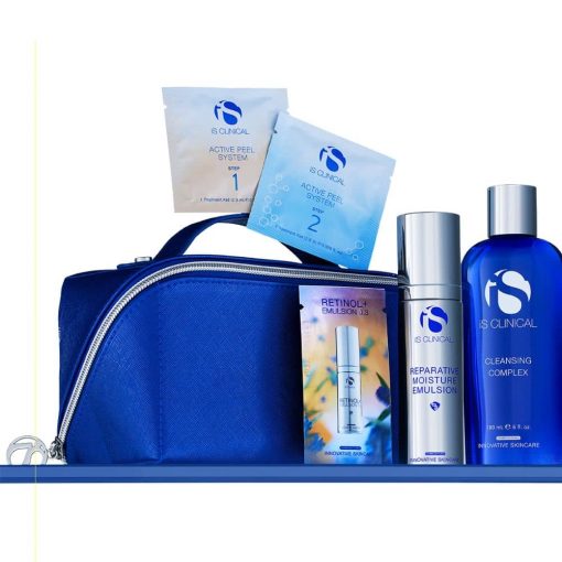 The Skin Renewal Collection de Is Clinical